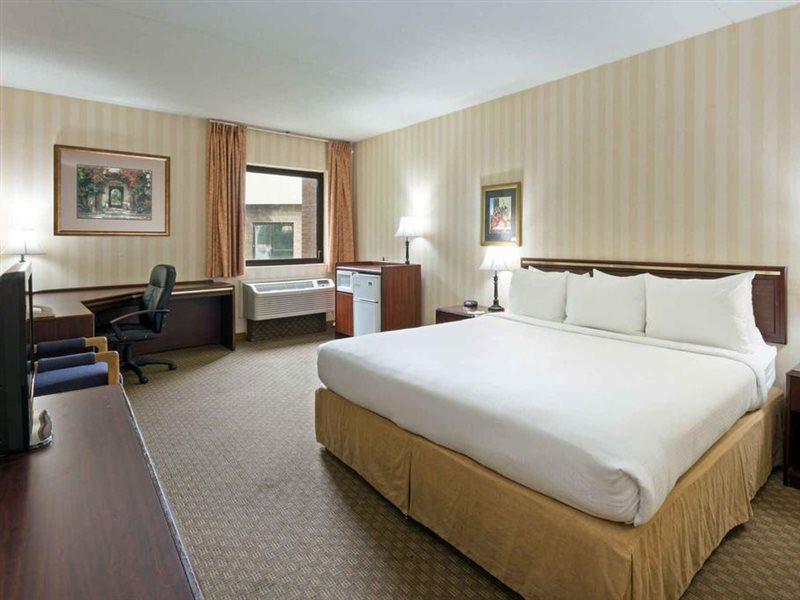 Days Inn & Suites By Wyndham Northwest Indianapolis Exteriér fotografie